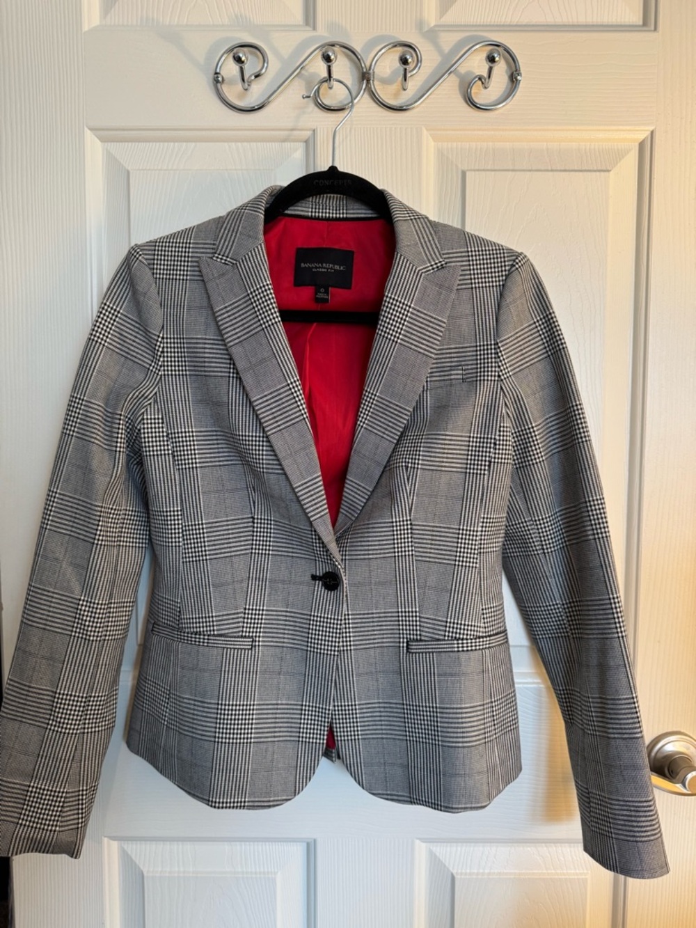 Banana Republic Black-and-White Glen Plaid Blazer with Red Lining